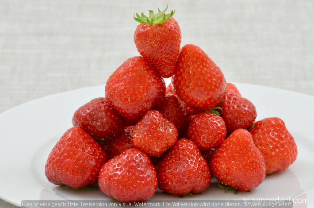 Erdbeeren, rote Früchte im Sommer